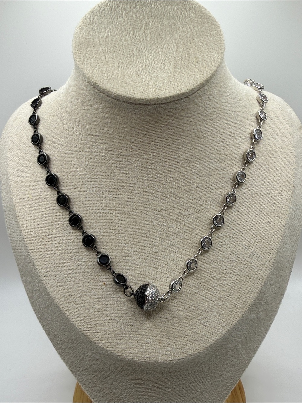Two-Tone Black and Silver  20inch Beaded Pendant Necklace for ksmith